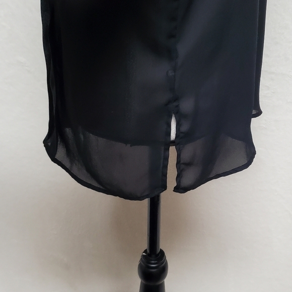 Vintage 70s Diane Von Furstenberg Black Sheer Chiffon Pleated Button Up Blouse 8 - Picture 12 of 16